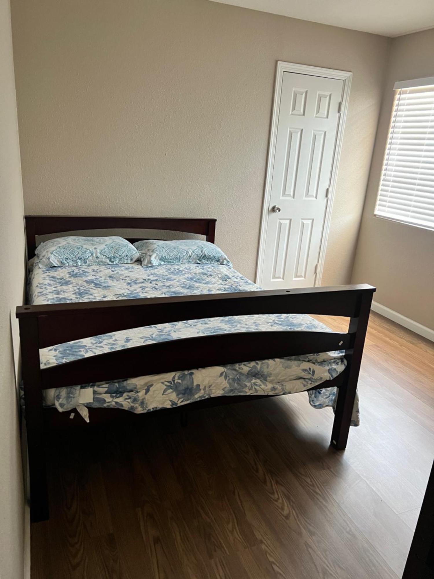 Serene 2Bed 1Bath Condo With Parking فريسنو المظهر الخارجي الصورة