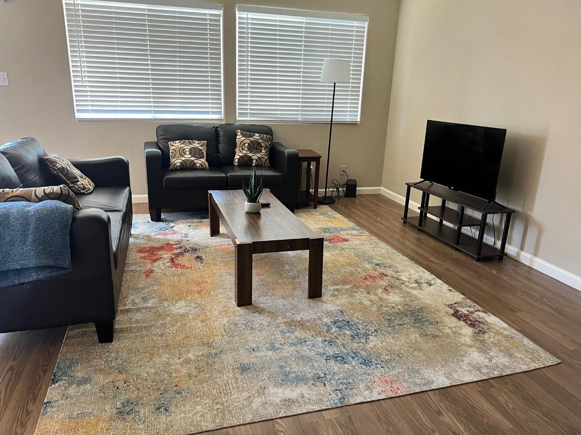 Serene 2Bed 1Bath Condo With Parking فريسنو المظهر الخارجي الصورة